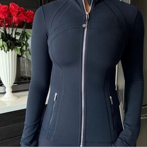 lululemon navy define jacket NEED GONE OPEN TO NEGOTIATE